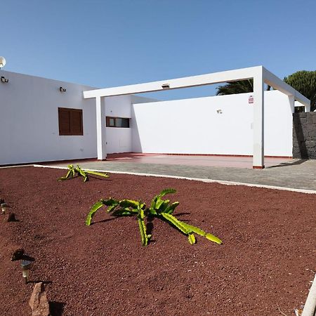 Casa Montes Playa Blanca  Esterno foto