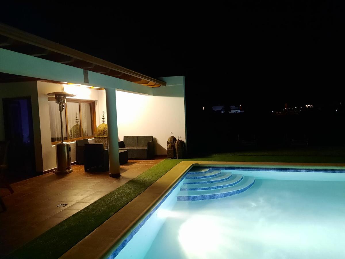 Casa Montes Playa Blanca  Esterno foto