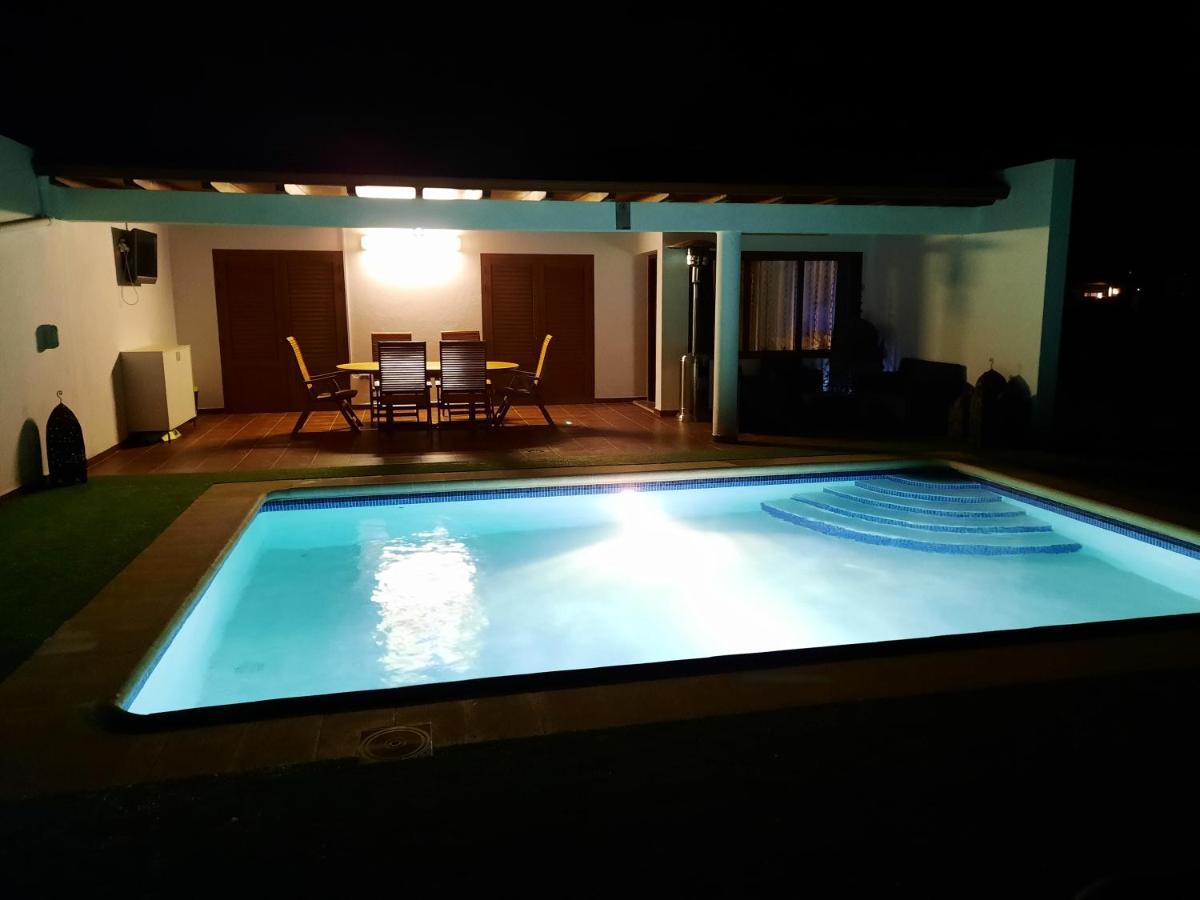Casa Montes Playa Blanca  Esterno foto
